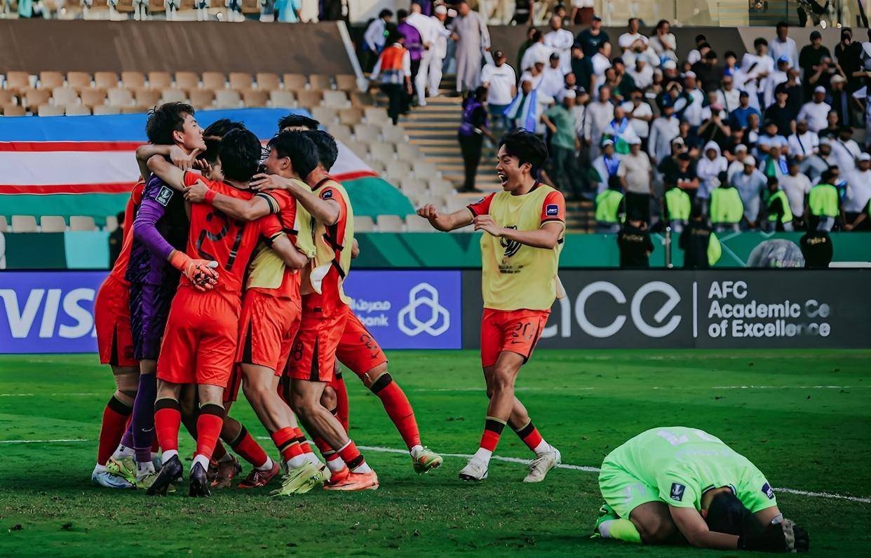 豪情万丈反义词